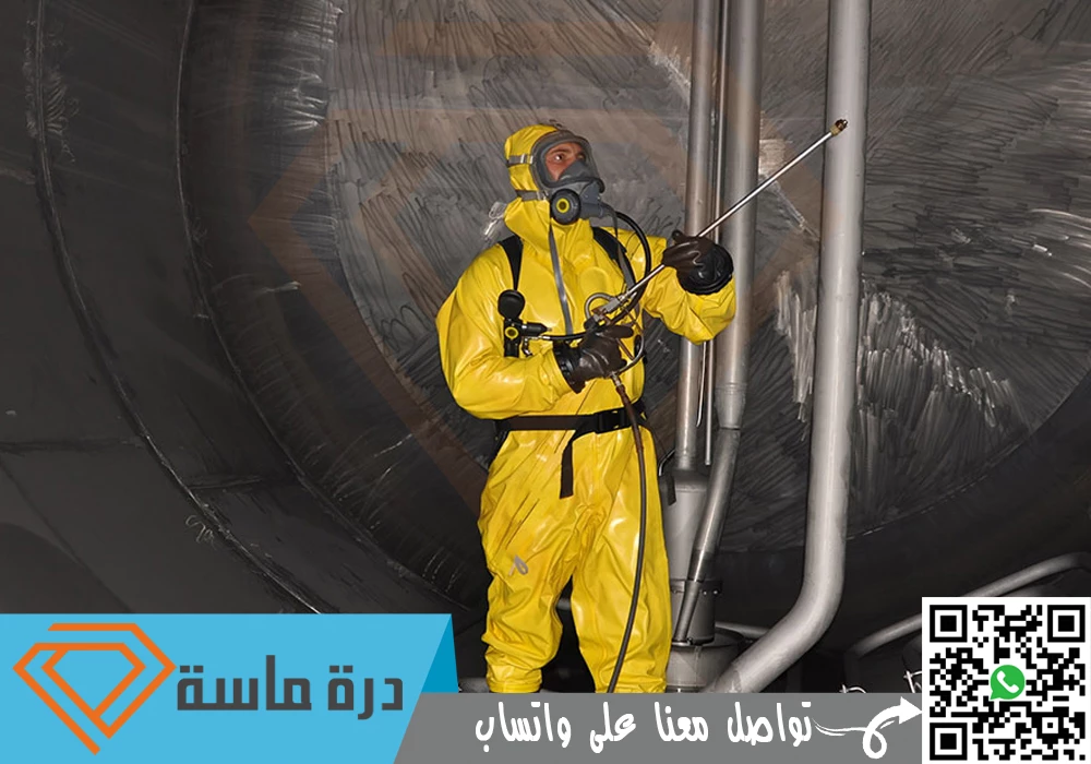 Insulation of cabinets door