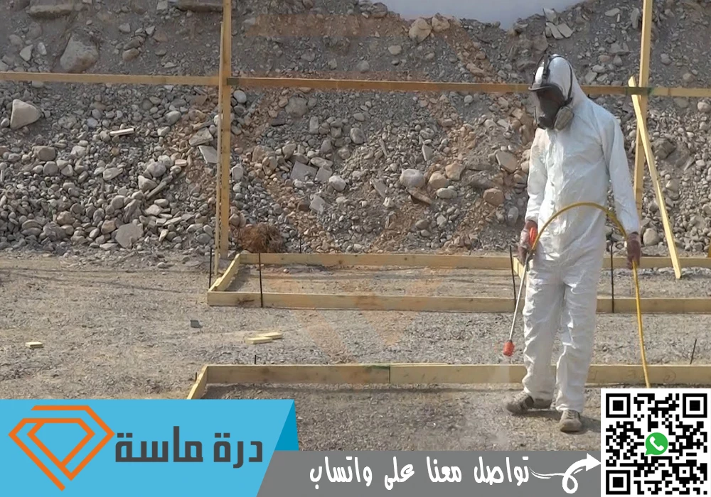 شركة رش دفان الميدة باحد رفيدة 🐜 | 0593428144 | للوقاية من النمل الابيض قبل البناء 42 Spraying the foundations of the building to combat termites 01